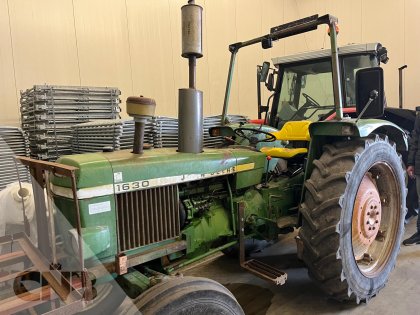 Tractor-John Deere