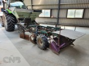 Foto van Van Hienen Plantmachine